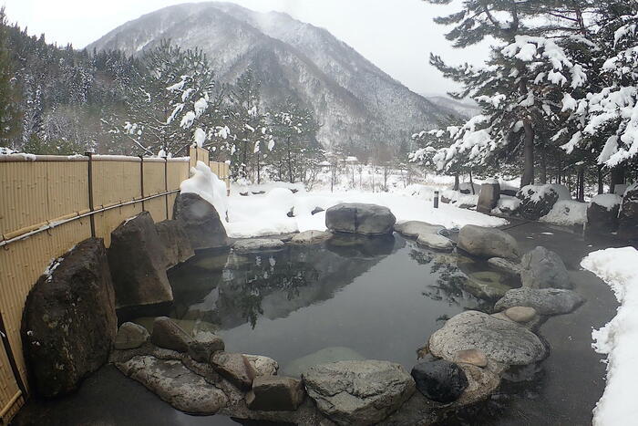 【四季と宿をめぐる旅】岐阜県〜民宿 富久（とく）の湯と冬の奥飛騨〜