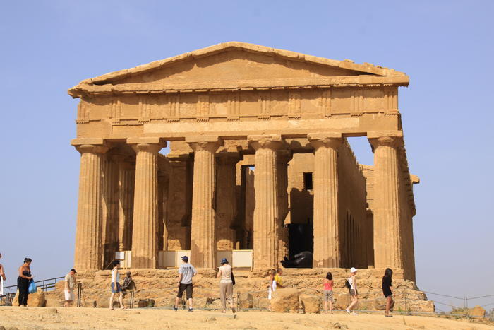 イタリアの中のギリシャ世界 ～南イタリアでギリシャの世界に浸る～
