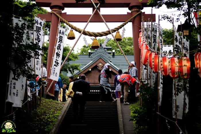 お神輿が空を飛ぶ！？礼文島厳島神社祭に行ってきた！！