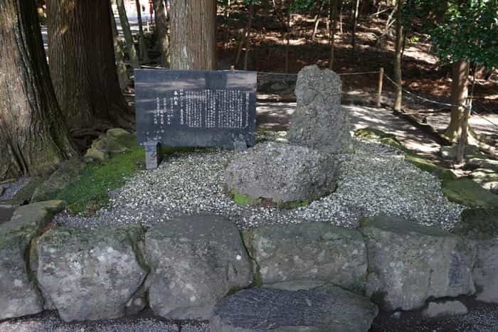 鹿児島の観光地・霧島神宮のパワースポットを調査！ご利益・お守り・見どころを解説