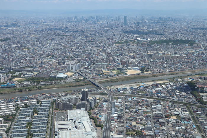 「セスナ」から大阪・仁徳天皇陵（大仙陵古墳）と百舌鳥・古市古墳群周辺を見てみた。