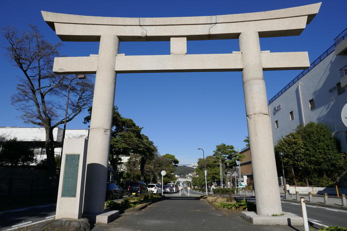 【鎌倉歴史さんぽ：入門編】源頼朝ゆかりの「鶴岡八幡宮」へ