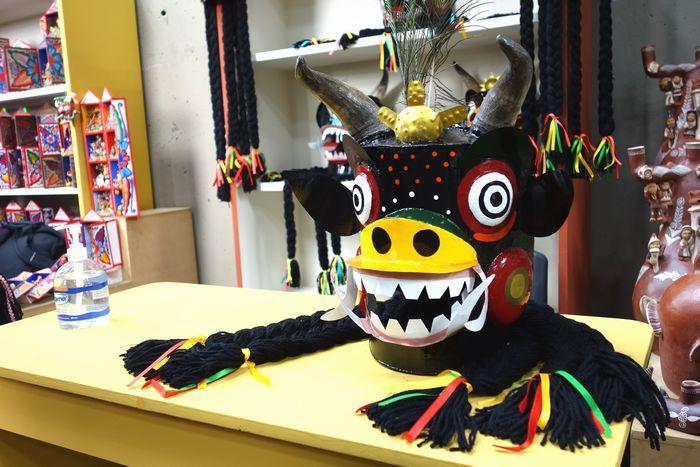 【ペルー】品質はお墨付き！国内最大の伝統工芸品市『ルラック・マキ』