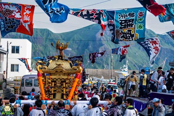 お神輿が空を飛ぶ！？礼文島厳島神社祭に行ってきた！！