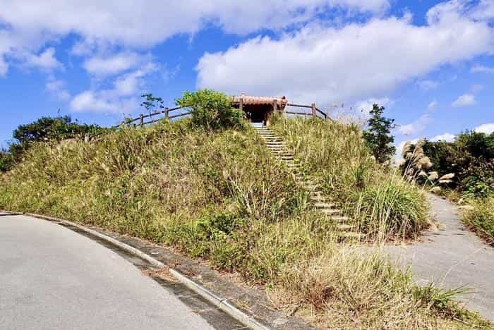 絶景が広がる石垣島の野底マーペー