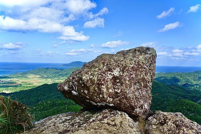 絶景が広がる石垣島の野底マーペー