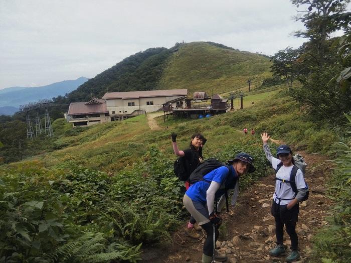 【初秋の登山】花と日本の百名山　苗場山と谷川岳へ！上信越山旅