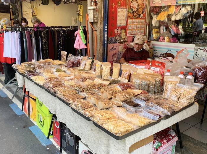 台北で立ち寄りたい、エネルギー溢れる朝市!