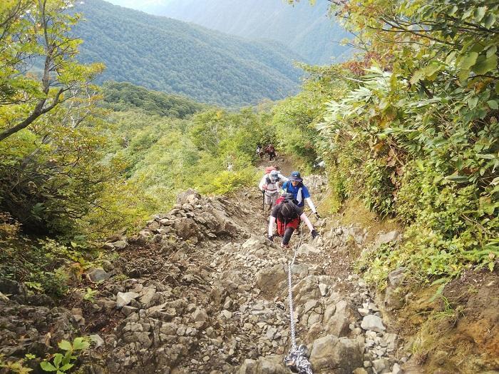 【初秋の登山】花と日本の百名山　苗場山と谷川岳へ！上信越山旅