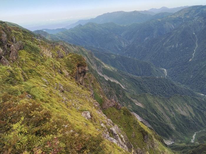 【初秋の登山】花と日本の百名山　苗場山と谷川岳へ！上信越山旅