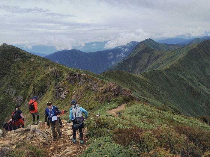 【初秋の登山】花と日本の百名山　苗場山と谷川岳へ！上信越山旅