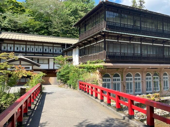 【群馬】温泉総選挙 女子旅部門一位の四万温泉！「湯の宿　山ばと」で私が感じたこととは・・・？