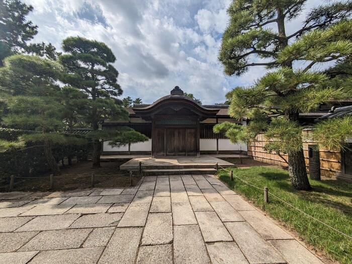 【神奈川・横浜】日本建築の魅力を集めた三渓園とおすすめランチ