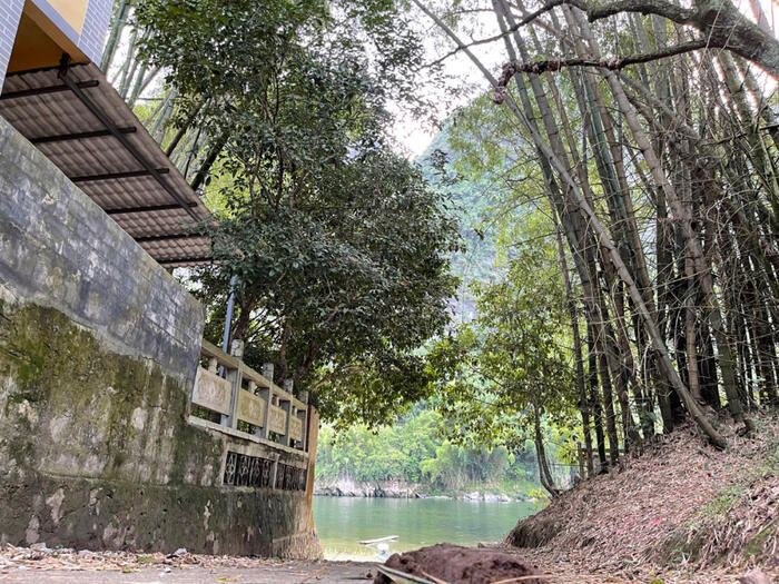 【中国】桂林の岩山に抱かれて〜非日常と日常が交差する風景〜