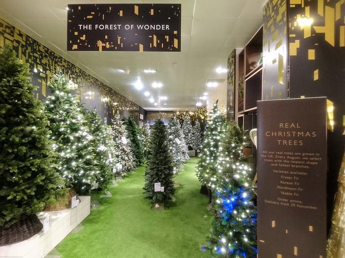 英国老舗デパート、ジョン・ルイスのクリスマス・ショップで英国風クリスマスを体感！