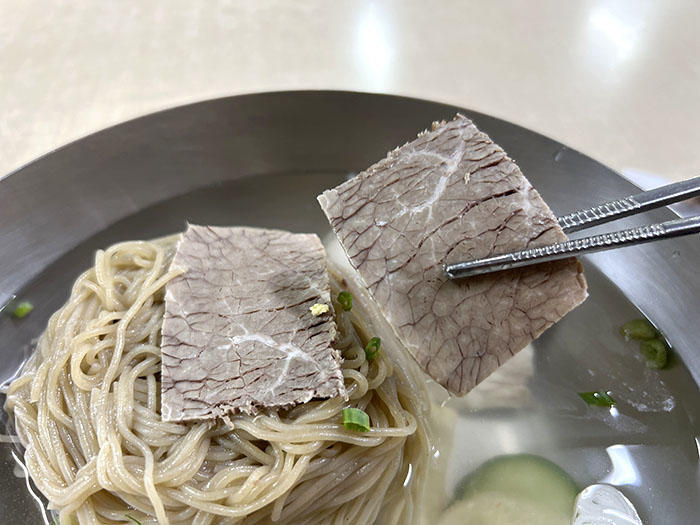 【韓国】冷麺って美味しいの？好みが分かれる本場の味とは？