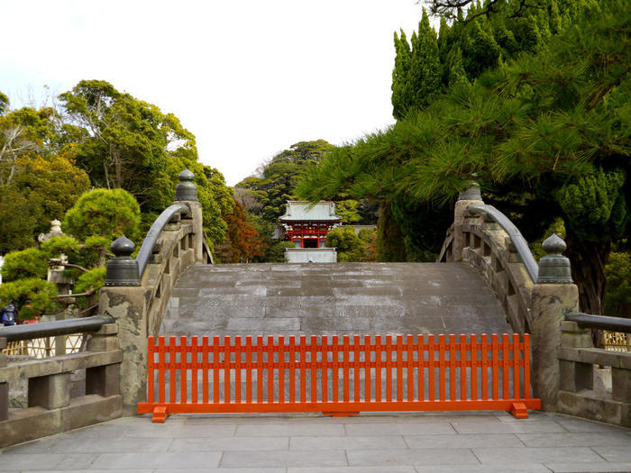 鎌倉の「鶴岡八幡宮」徹底ガイド！ 大河ドラマ館も含めた見どころ紹介