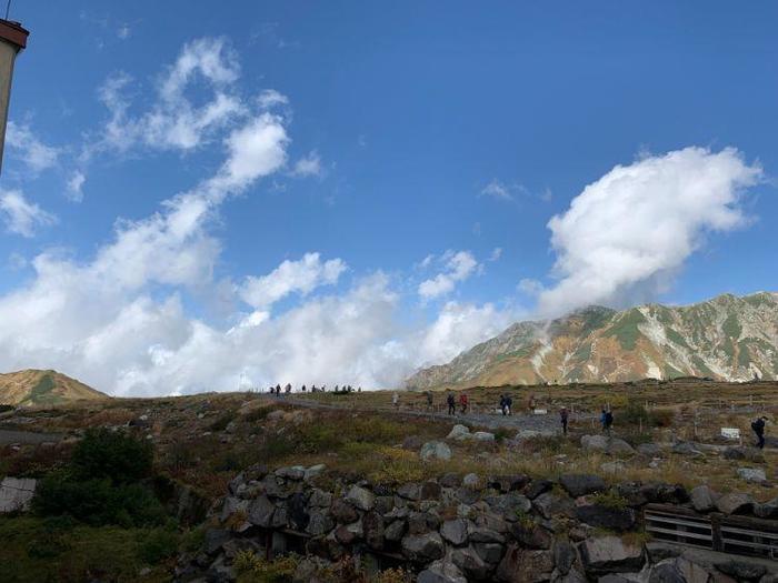 見渡す限り絶景の連続　立山黒部アルペンルート