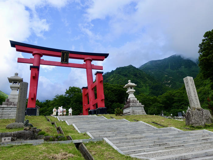 【山形】出羽三山は12年に一度の丑歳御縁年を迎えています