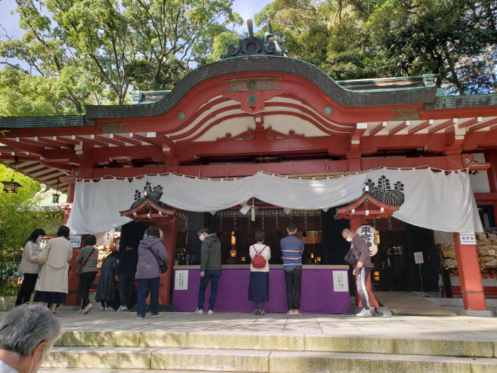 【静岡・熱海】日本屈指のパワースポット・来宮神社。「寿命が延びる」御神木は樹齢2100年