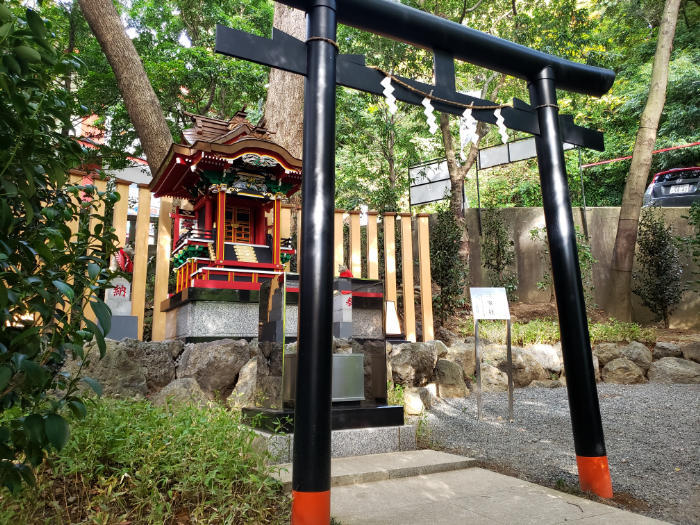 【静岡・熱海】日本屈指のパワースポット・来宮神社。「寿命が延びる」御神木は樹齢2100年