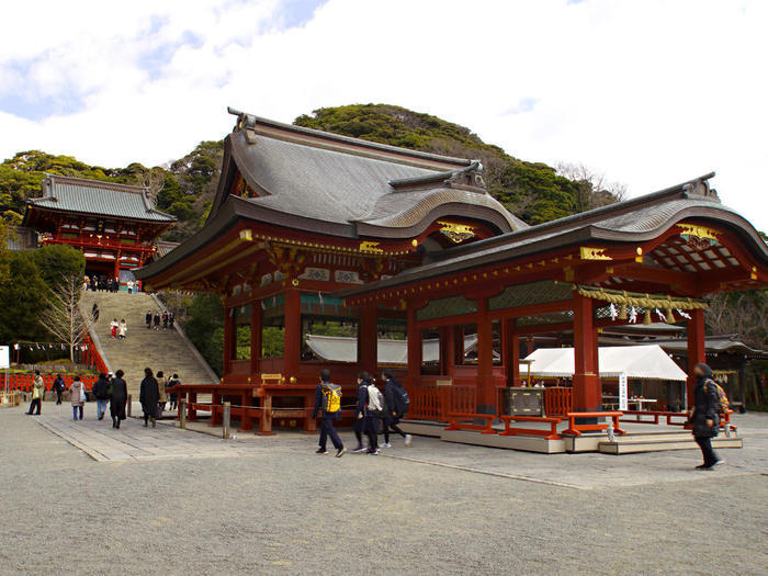 鎌倉の「鶴岡八幡宮」徹底ガイド！ 大河ドラマ館も含めた見どころ紹介