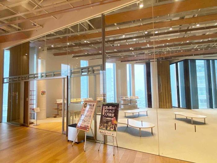 富山市立図書館（TOYAMA キラリ）～観光できる図書館シリーズ3～