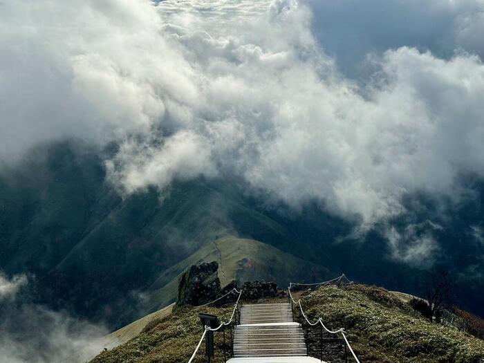 【日本百名山】23座目は天空の絶景ロードを見たくて剣山へ（徳島県）