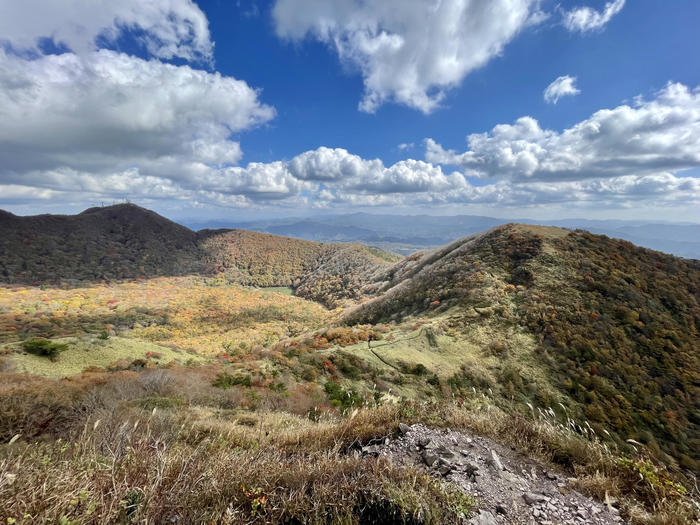 【島根】石見富士「三瓶山」のカルデラを大縦走！