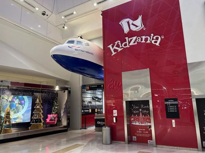 ロンドン最大級のショッピングモール!Westfield Shephard's Bush