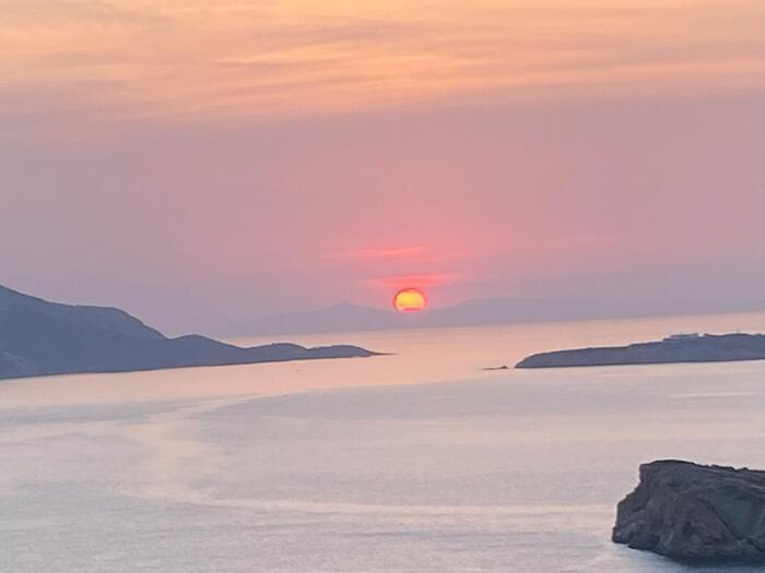 【ギリシャ】アテネからアポロコーストを通って、夕日の名所スニオン岬まで