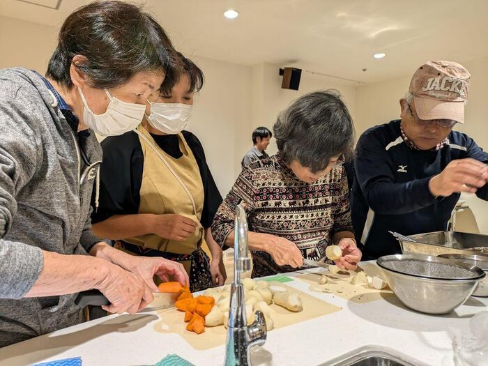 山形には美味しいものだらけ！庄内柿の収穫体験とおすすめの郷土料理