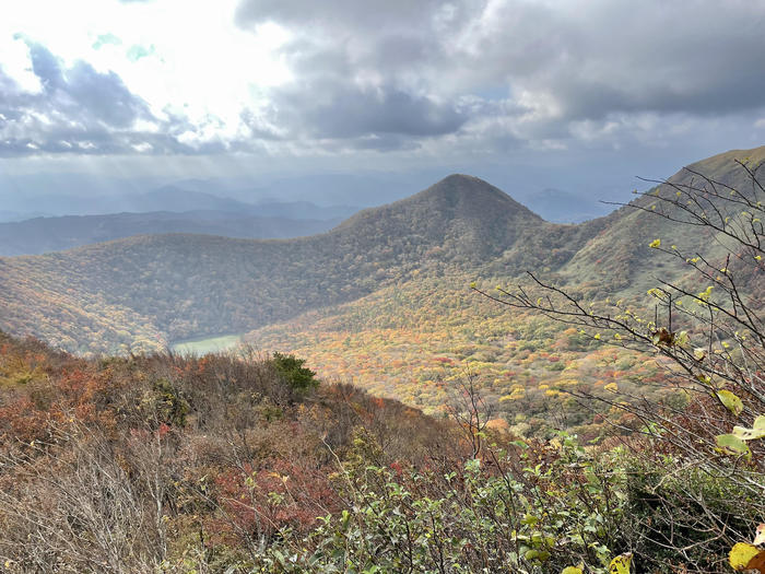 【島根】石見富士「三瓶山」のカルデラを大縦走！