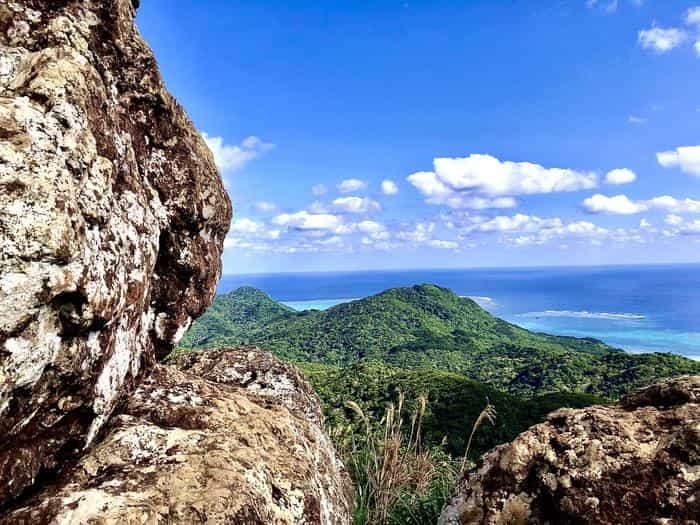 絶景が広がる石垣島の野底マーペー