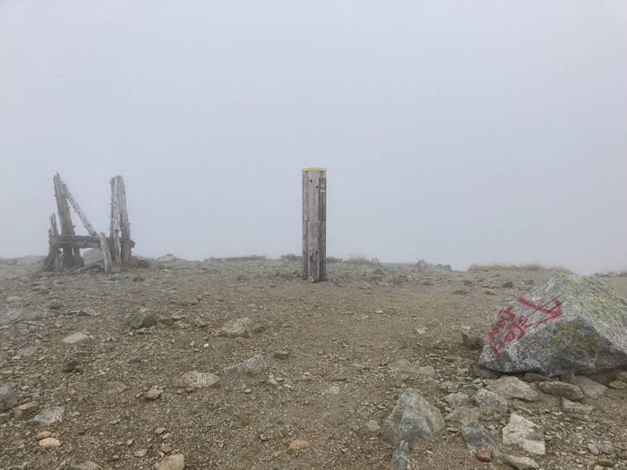 【岩稜登山】岩と雪の殿堂「剱岳」と「立山三山」縦走の山旅