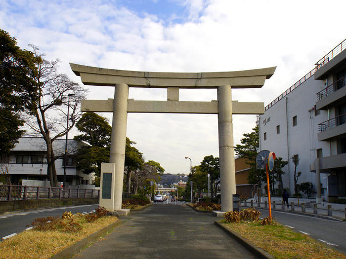 鎌倉の「鶴岡八幡宮」徹底ガイド！ 大河ドラマ館も含めた見どころ紹介