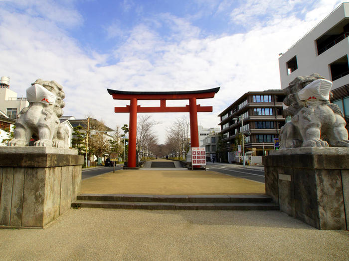 鎌倉の「鶴岡八幡宮」徹底ガイド！ 大河ドラマ館も含めた見どころ紹介