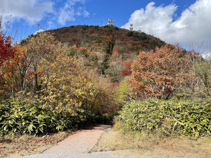 【島根】石見富士「三瓶山」のカルデラを大縦走！