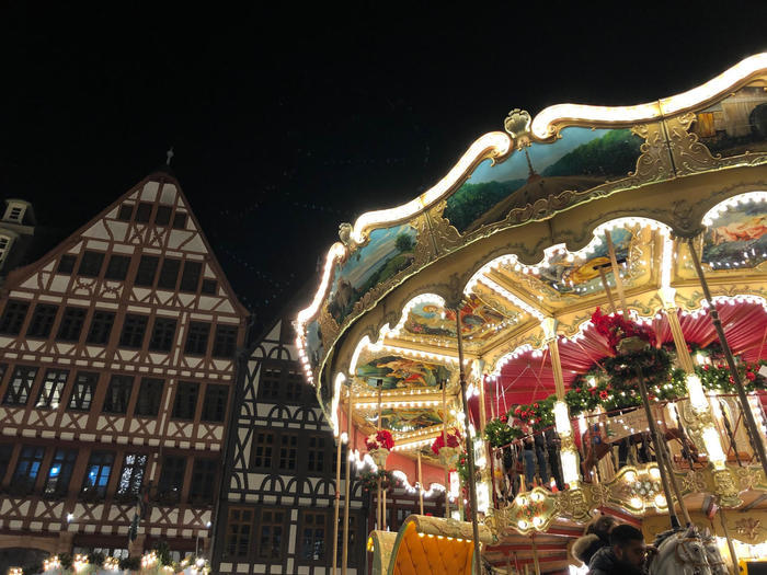 南ドイツ4都市「クリスマスマーケット巡り」目に入るものすべてがクリスマス一色！