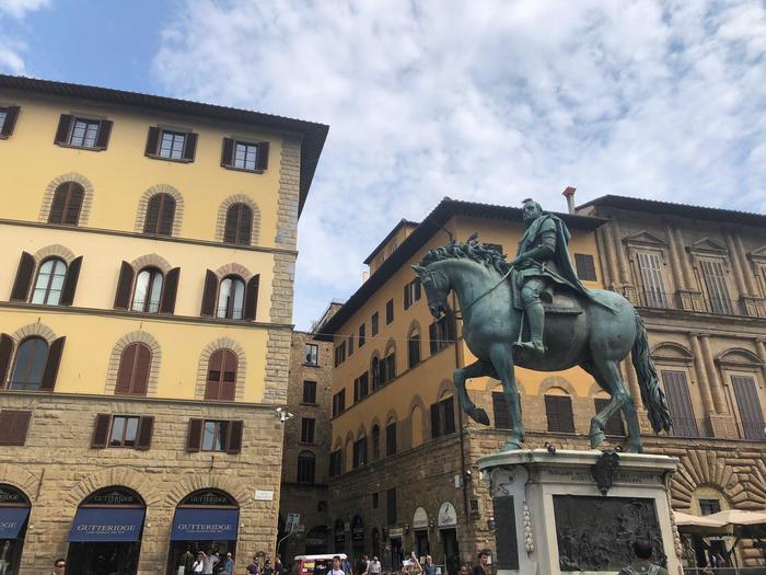 【イタリア】フィレンツェにあるシニョーリア広場はまるで「屋外美術館」