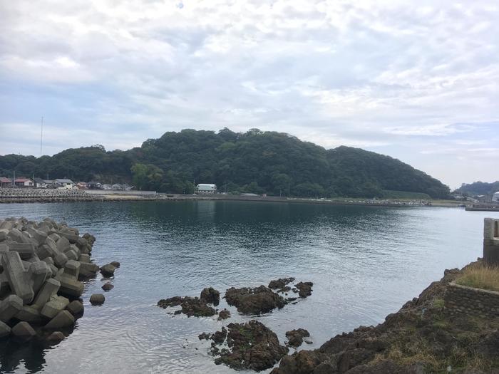 「ウユニ塩湖」？ 「秩父ヶ浜」？ ここはどこ？？ そこは「島根県浜田市」にありました！