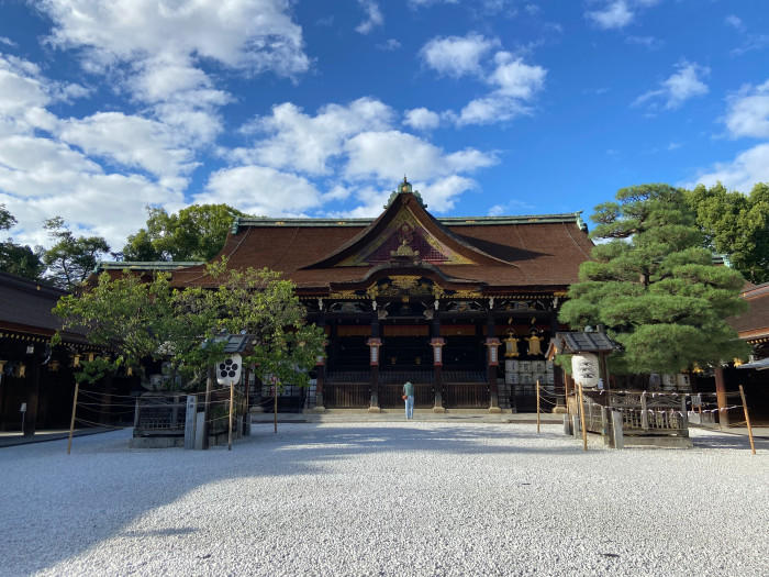 毎月25日は縁日！学問の神様【北野天満宮】で掘り出し物と七不思議を探そう！