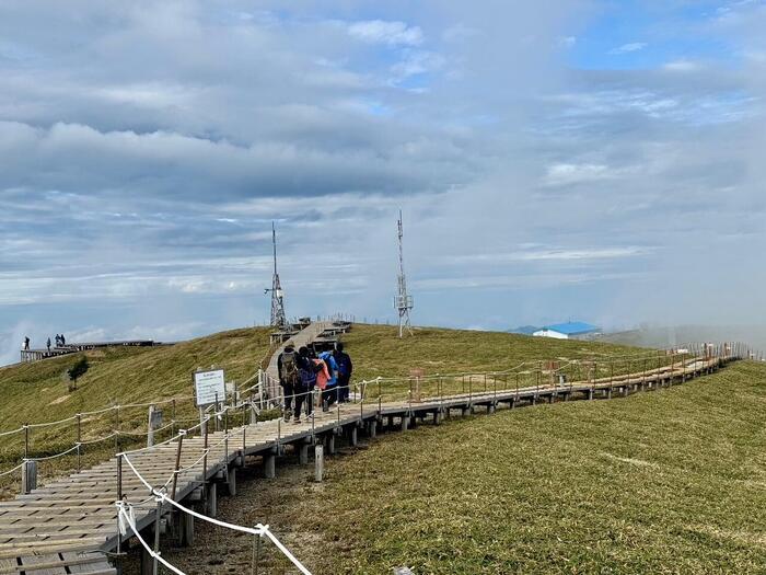 【日本百名山】23座目は天空の絶景ロードを見たくて剣山へ（徳島県）