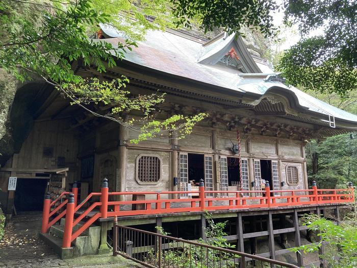 【大分・国東半島・両子寺】森林浴の森 日本100選！深い森の中にある山岳仏教信仰の寺