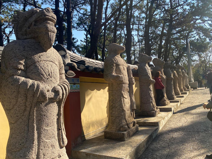 【釜山・機張エリア】願いが叶う?現地の人も多く訪れる観光地・海東龍宮寺