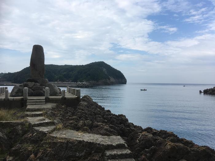 「ウユニ塩湖」？ 「秩父ヶ浜」？ ここはどこ？？ そこは「島根県浜田市」にありました！