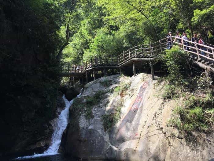毛沢東の出身地としても知られる中国・湖南省の絶景「武陵源」と「鳳凰古城」に行ってきました！