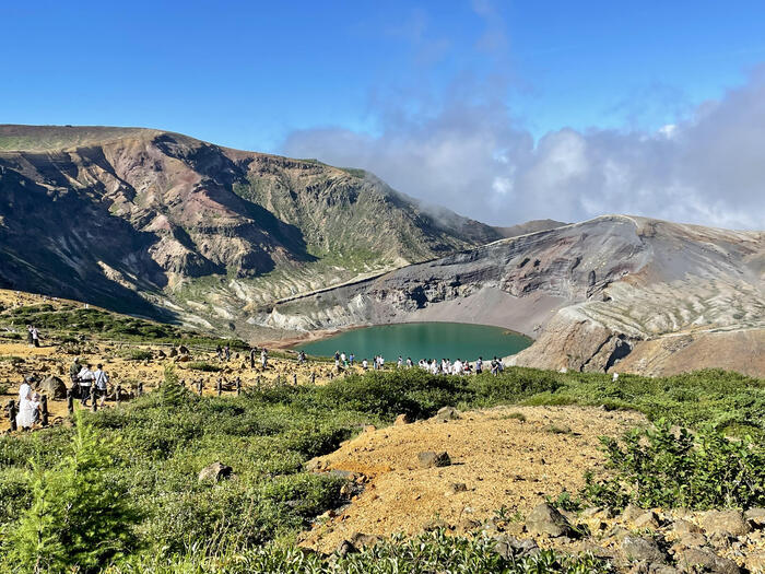 【日本百名山】7座目は御釜を眺めながら楽々登山・蔵王山（山形県）