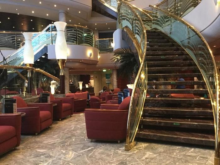 MSCマニフィカに乗ってアドリア海・エーゲ海のクルーズ旅へ!美味しい料理と絶景の数々を満喫しました!