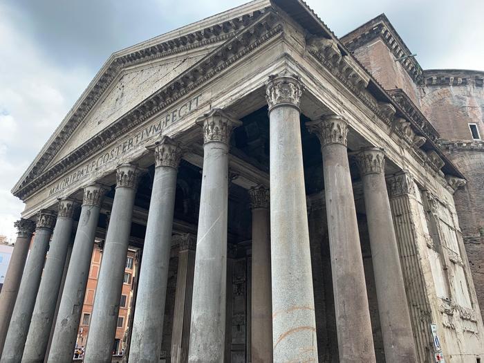 ヴェネツィアやフィレンツェなどイタリアの主要観光地を巡ってきました!各地のグルメもご紹介します!